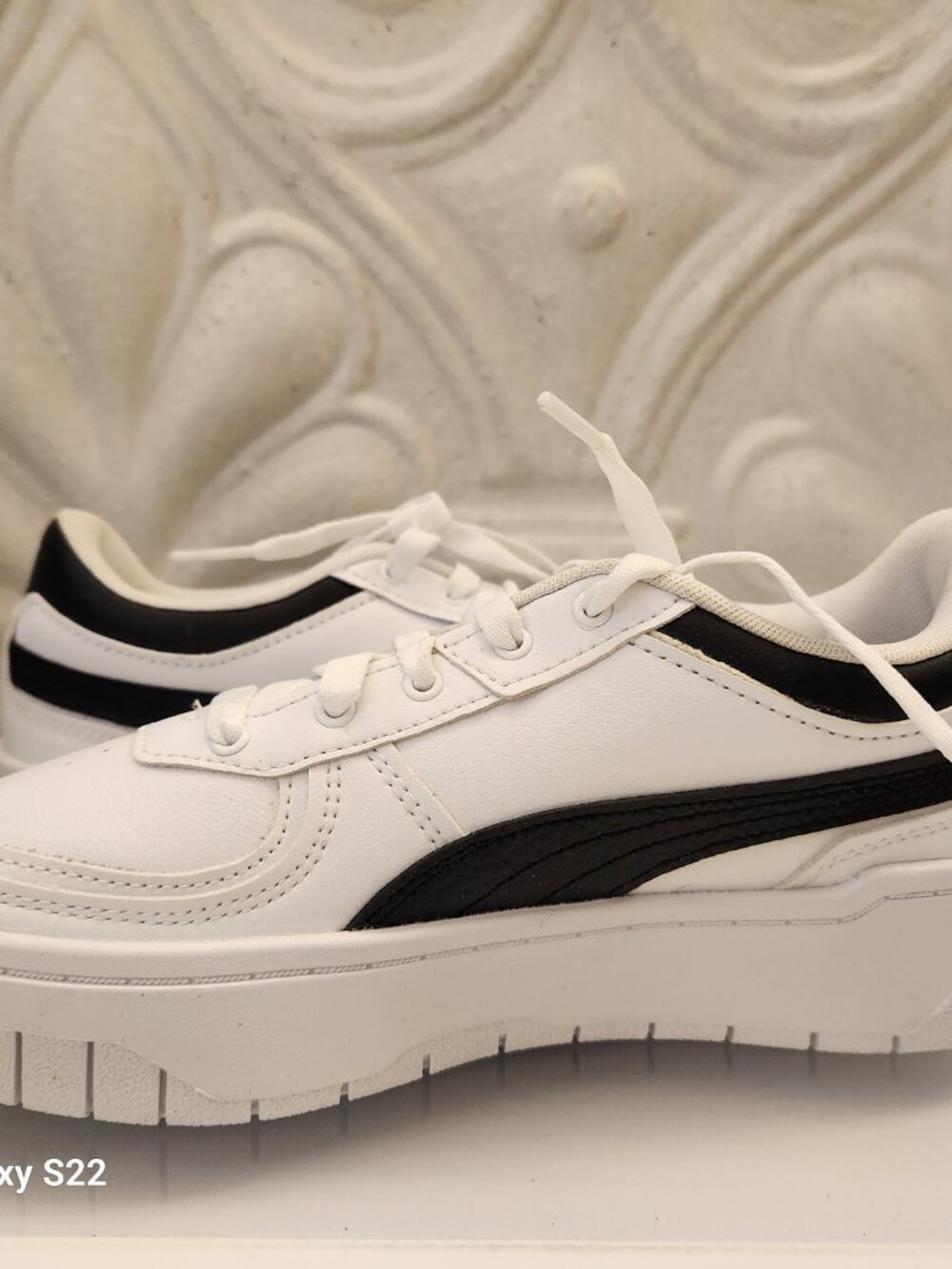 PUMA Cali Dream Leather Sneakers. NIB. Size 8 - Picture 5 of 11